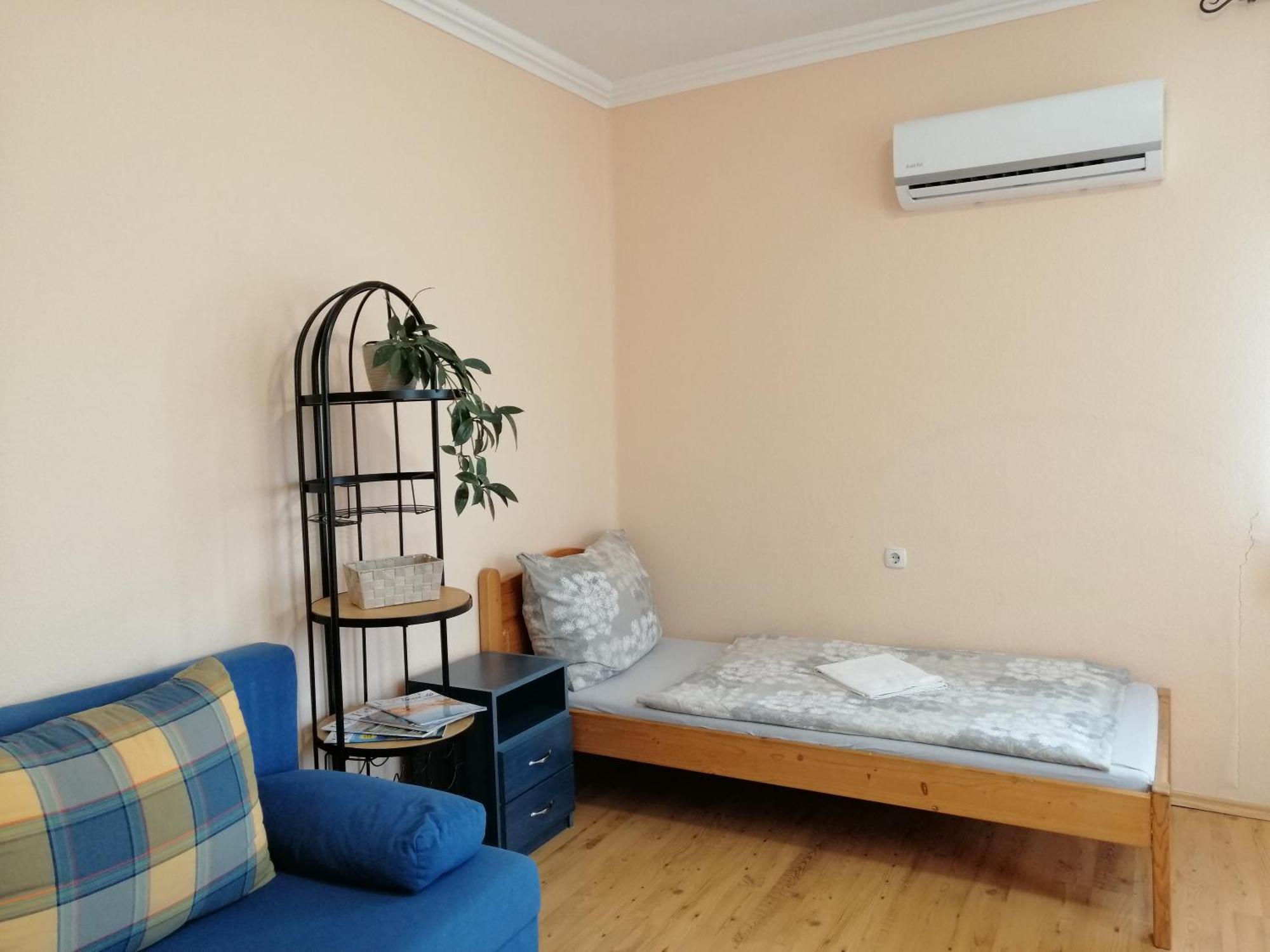 Oerveny Vendeghaz Otel Tiszafüred Oda fotoğraf