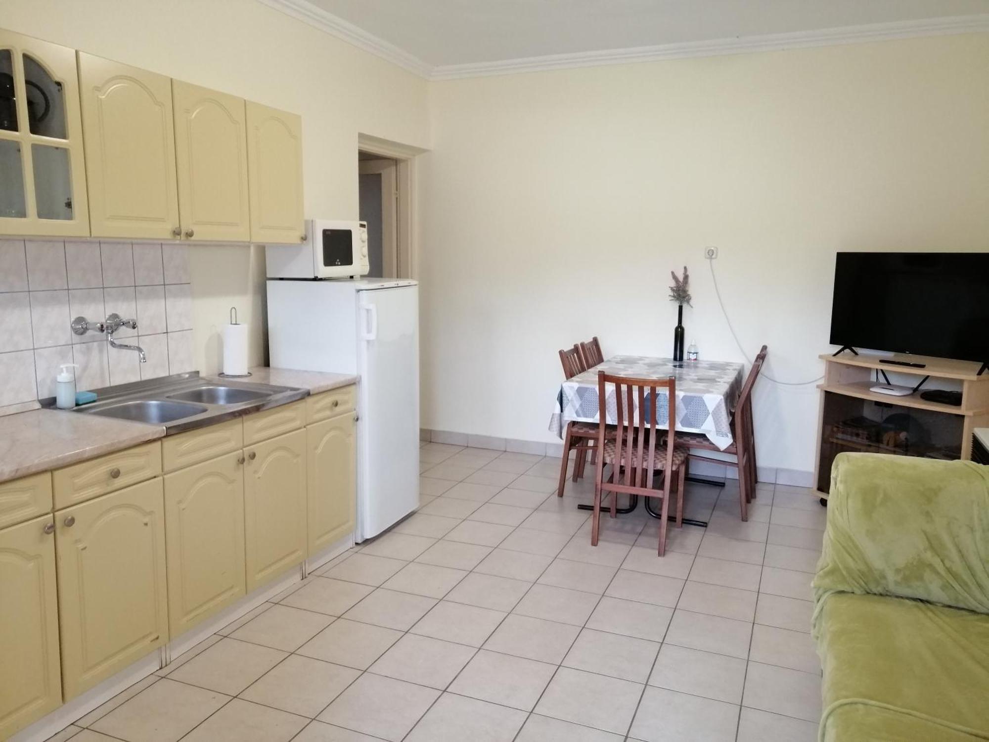 Oerveny Vendeghaz Otel Tiszafüred Oda fotoğraf